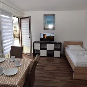 Gablenberg Apartment